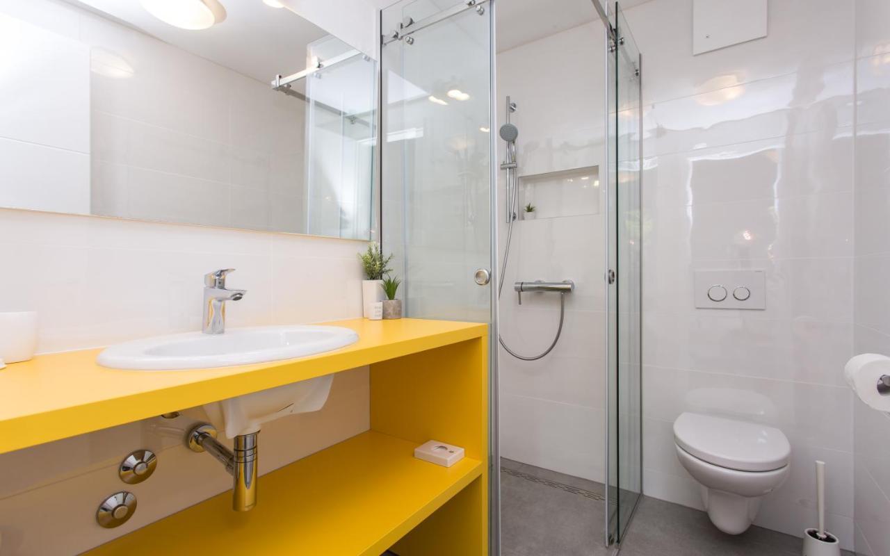 Happy Apartments Baska Екстериор снимка
