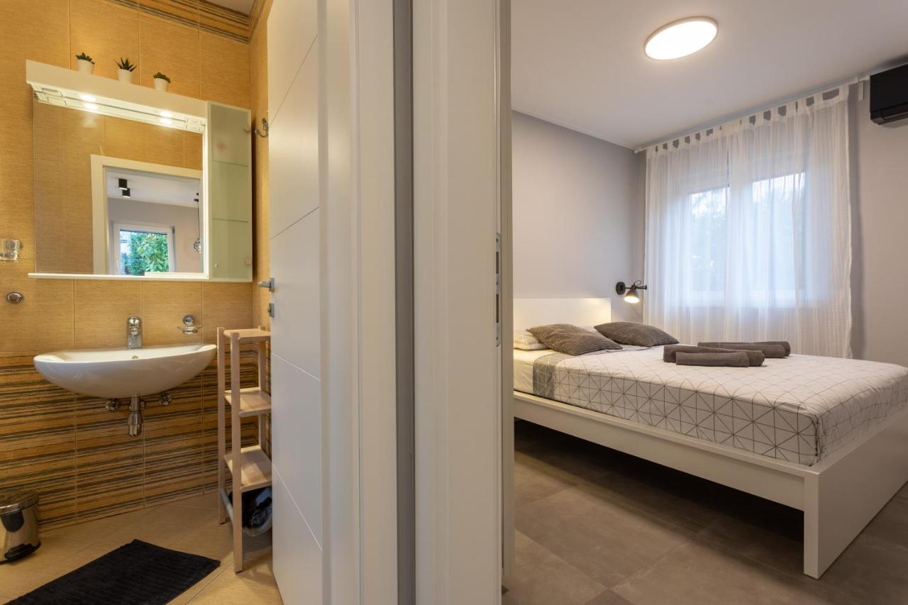 Happy Apartments Baska Екстериор снимка