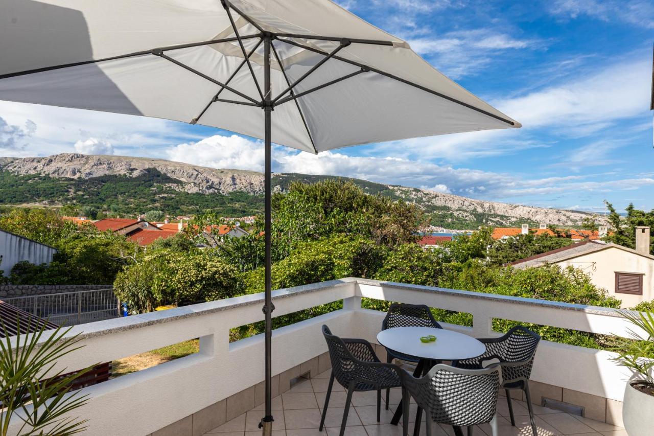 Happy Apartments Baska Екстериор снимка